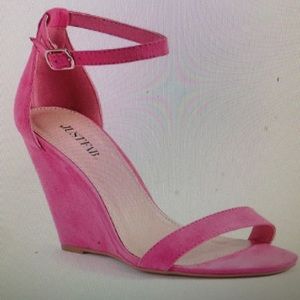 Pink wedge heels